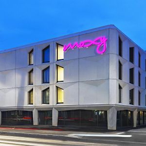 Moxy Lausanne City